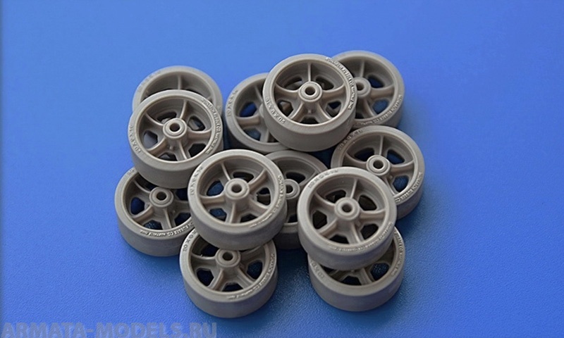 35182 MINUS medium tank M3 (Lee/Grant) спицованные опорные катки